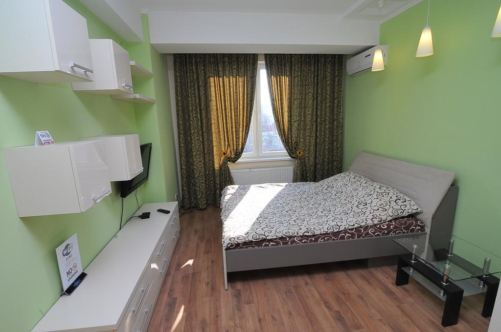 Homeservice Apartments On Stefan Cel Mare Boulevard 基希讷乌 客房 照片